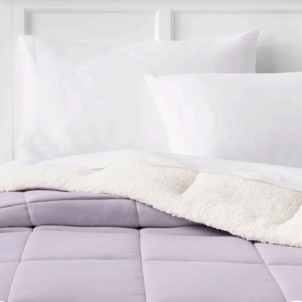 Room‎ Essentials Faux Shearling Microfiber Reversible Comforter